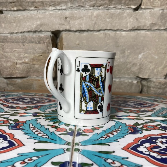 Staffordshire Fine Bone China Elizabethan playing cards mugs - Picture 7 of 11